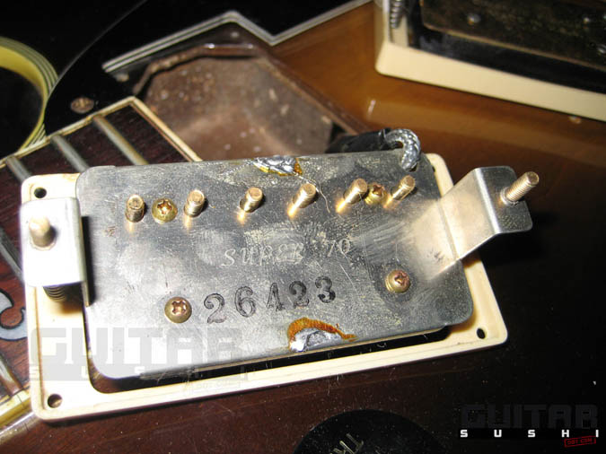 Vintage 1974 Ibanez Custom Agent Model 2405
Classic Pre-Serial Collectible Japanese Les Paul Style Lawsuit Era Electric Guitar with Urn Inlay Headstock, Creme Super 70 & Black DiMarzio pickups, and includes Hardshell Case [GUITAR SUSHI] Maintaining a wide-stance since 2006 | www.guitarsushi.com